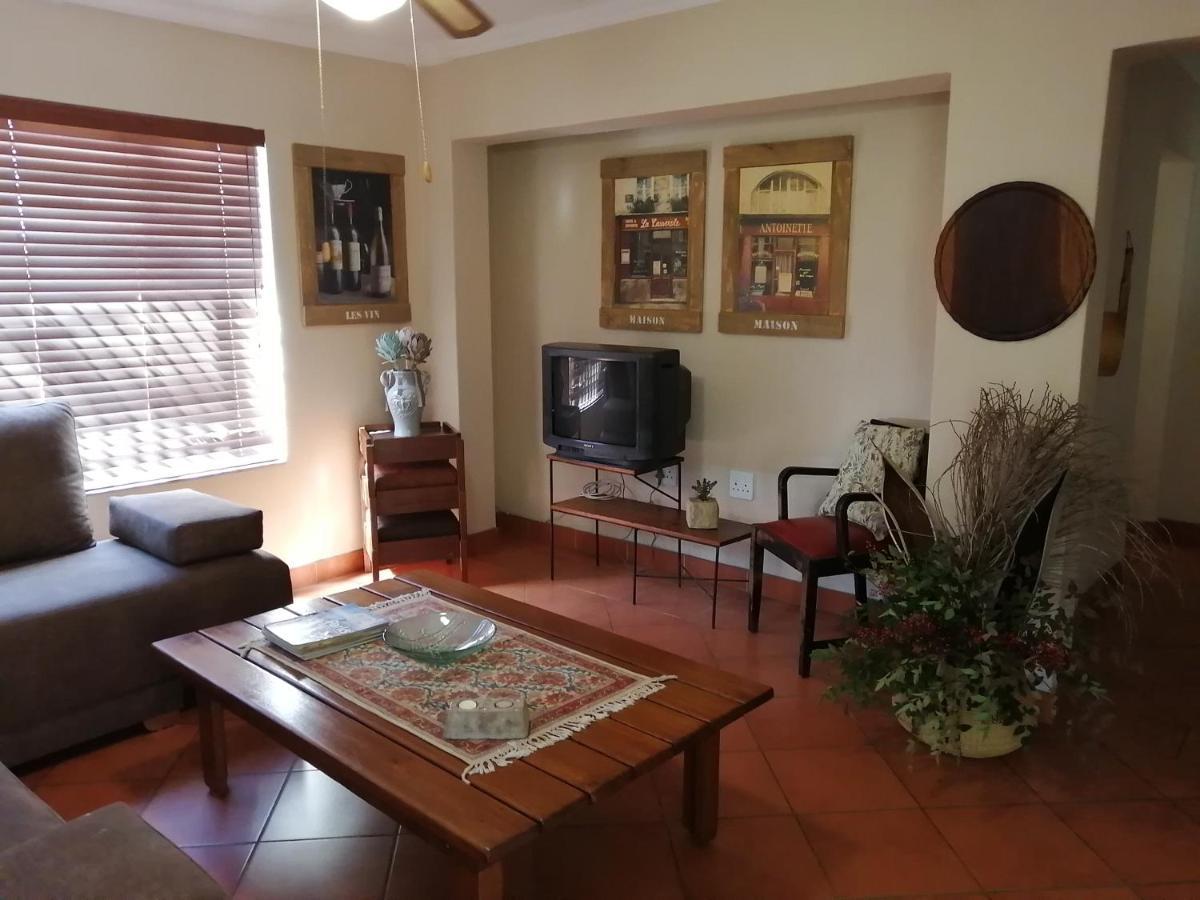 סנטוריון Birdsong Guest House מראה חיצוני תמונה