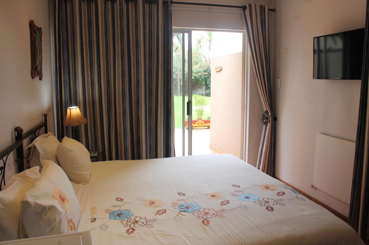 סנטוריון Birdsong Guest House מראה חיצוני תמונה